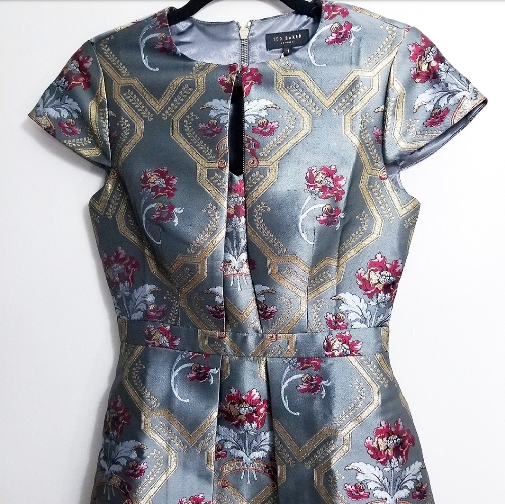 🚫SOLD🅿🚫 NWT TED BAKER ICE PALACE METALLIC DRESS - Picture 4 of 8